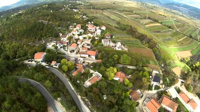 Ilustracija članka: Kraj drame kod Imotskog: 43-godišnjak odveden na pružanje liječničke pomoći