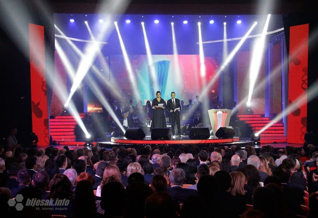 Ilustracija članka: Tko je sve osvojio ‘Večernjakov pečat’ za 2017. godinu?