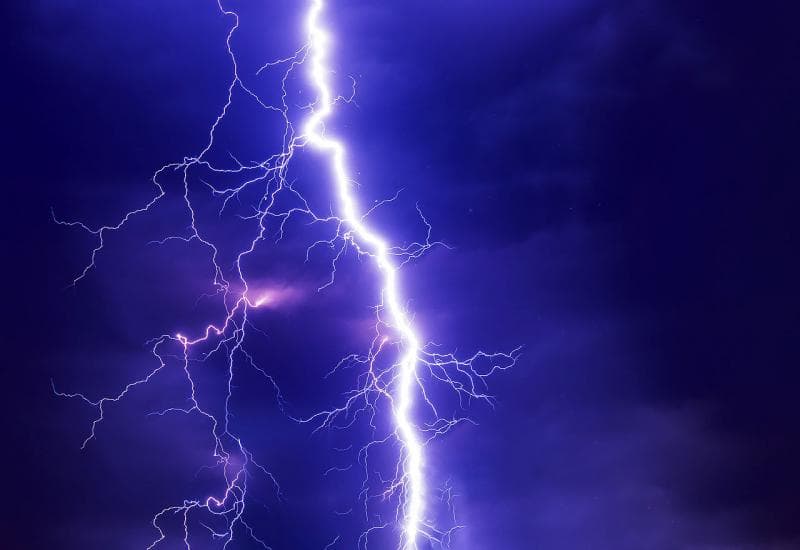 Ilustracija članka: Djevojčica poginula od udara groma