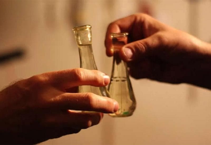 Ilustracija članka: FBiH: Od sljedeće godine rakija samo ‘po zakonu’