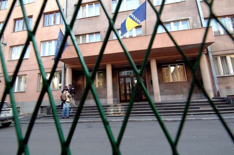 Ilustracija članka: Podignuta najopsežnija optužnica protiv automafije u BiH