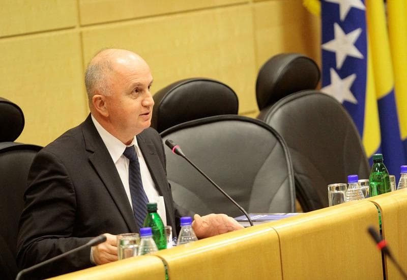 Ilustracija članka: Zakon o pravima boraca čeka datum