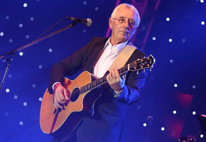 Ilustracija članka: Preminuo Oliver Dragojević