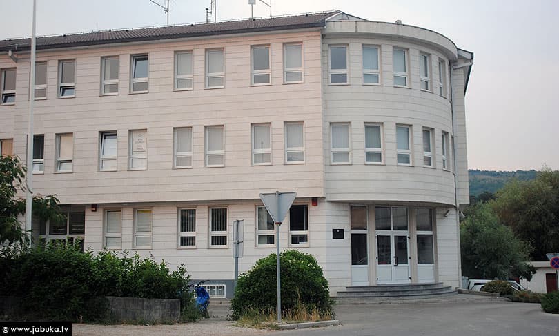 Ilustracija članka: “Gastarbajteri” na slobodi nakon skoro tri mjeseca