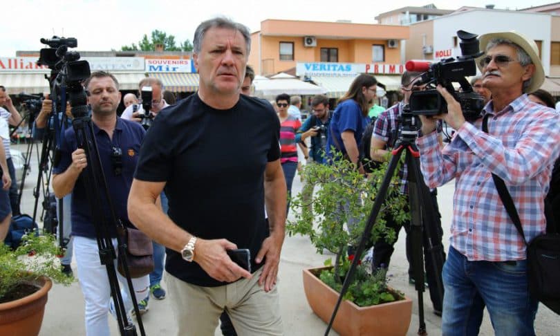 Ilustracija članka: Zdravko Mamić: Dečki, vi samo igrajte, a ja ću moliti za vas