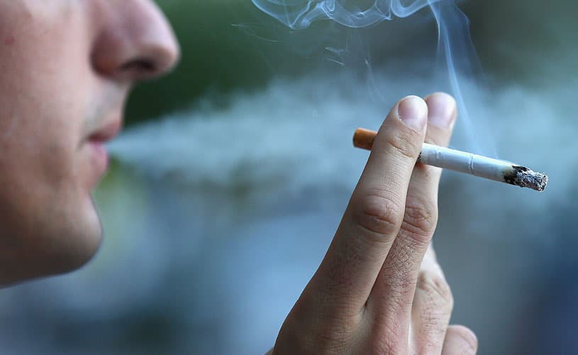 Ilustracija članka: Stanovništvo BiH svaki dan popuši 3 milijuna KM, a dnevno zbog pušenja umre 25 ljudi