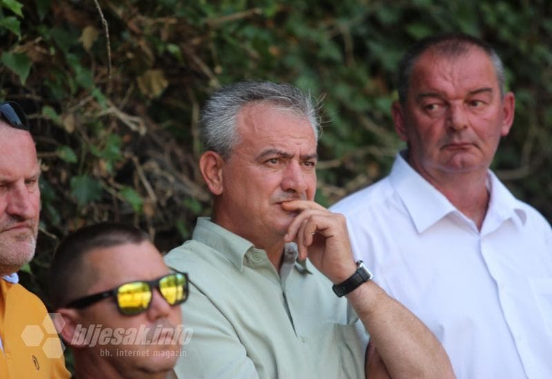 Ilustracija članka: HSP BiH ostao bez predsjednika