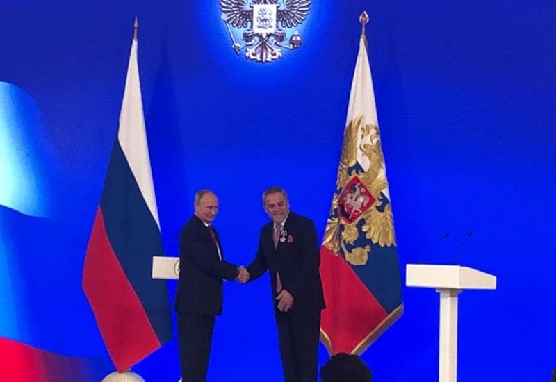 Ilustracija članka: Vladimir Putin odlikovao Milana Bandića