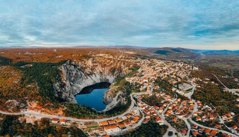 Ilustracija članka: Vlada otpisala dug gradu Imotskom u visini od 34 milijuna kuna