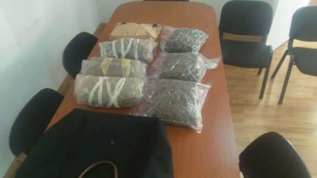 Ilustracija članka: Akcija u Tomislavgradu: Uhićene dvije osobe, zaplijenjeno šest kilograma skanka