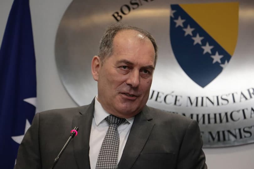 Ilustracija članka: Mektić optužuje: Hrvatski obavještajci naoružavali selefije u BiH