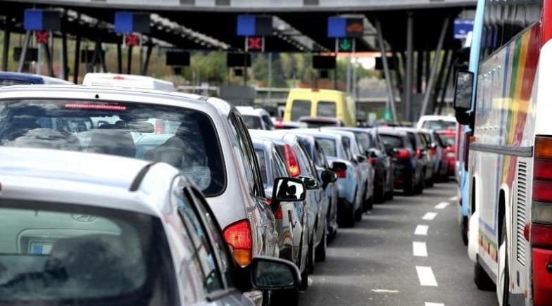 Ilustracija članka: Produljeni vikend građani iskoristili za put k moru