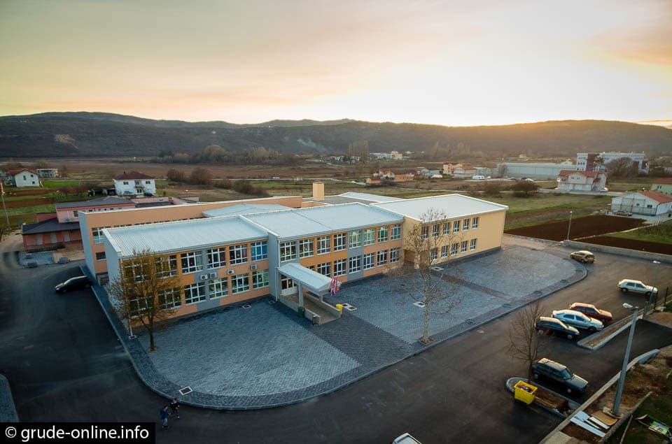 Ilustracija članka: Roditelji nezadovoljni cijenom produženog boravka u Grudama