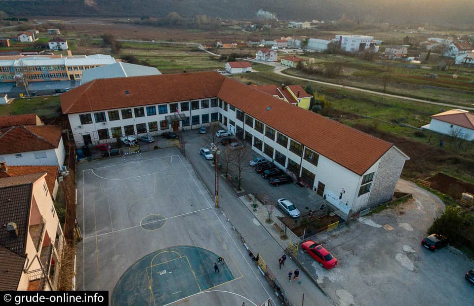 Ilustracija članka: Tri nova zanimanja u srednjoj školi Grude od iduće godine