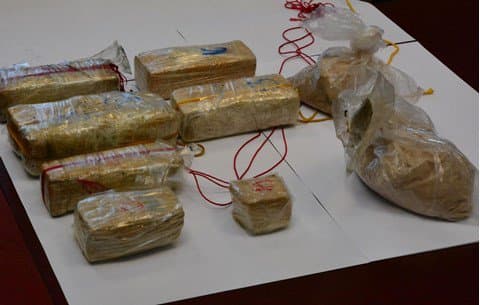 Ilustracija članka: Velika akcija u BiH: Zbog šverca heroina uhićeno 13 ljudi