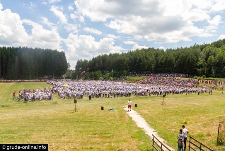 Ilustracija članka: Nakon 1000 Ivana, ovoga ljeta na Kupresu okupit će se 1000 obitelji