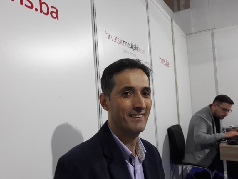 Ilustracija članka: Okosnica RTV Herceg-Bosne informativni program, središnji Dnevnik svakim danom od 19:30