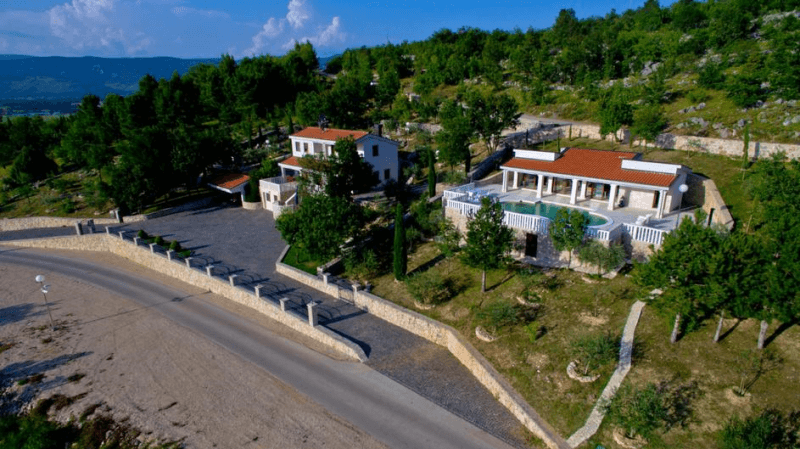 Ilustracija članka: Branimir Glavaš se vratio u Drinovce