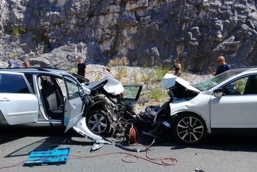 Ilustracija članka: Državljanka BiH poginula u stravičnoj nesreći u Crnoj Gori, vozila se sa djecom