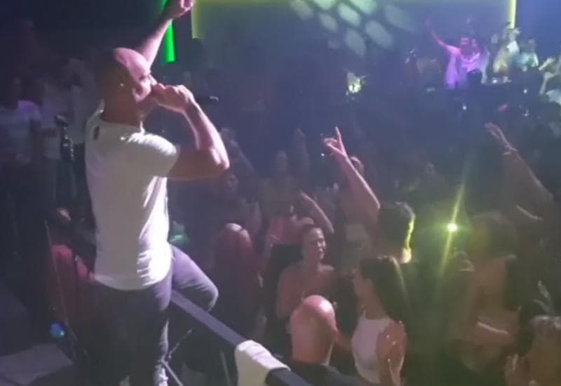 Ilustracija članka: VIDEO | Boban Rajović u Hercegovini otpjevao hit Mate Bulića