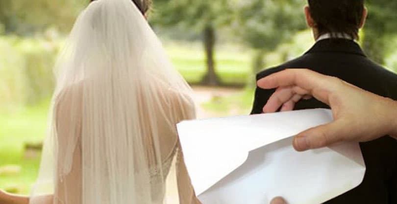 Ilustracija članka: Doznajte što su sve hercegovački mladenci našli ovog ljeta u kuvertama