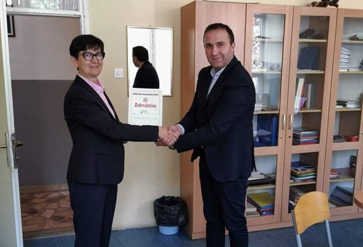 Ilustracija članka: Binvest donirao učenike OŠ IM Posušje novim udžbenicima