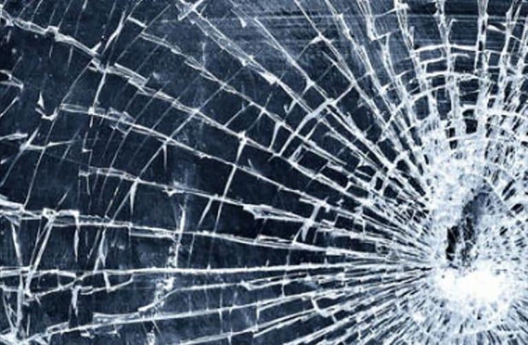 Ilustracija članka: Tri slučaja kamenovanja u Vrapčićima: Napadnuti i Širokobriježani koji su se vraćali iz Vukovara