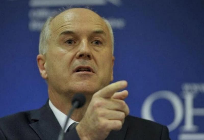 Ilustracija članka: Inzko: Hrvatima treba dati više