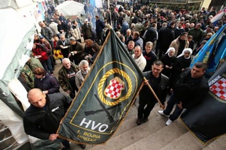 Ilustracija članka: Uskoro će se u Registru branitelja u FBiH znati tko je bio na prvoj crti, a tko u logistici