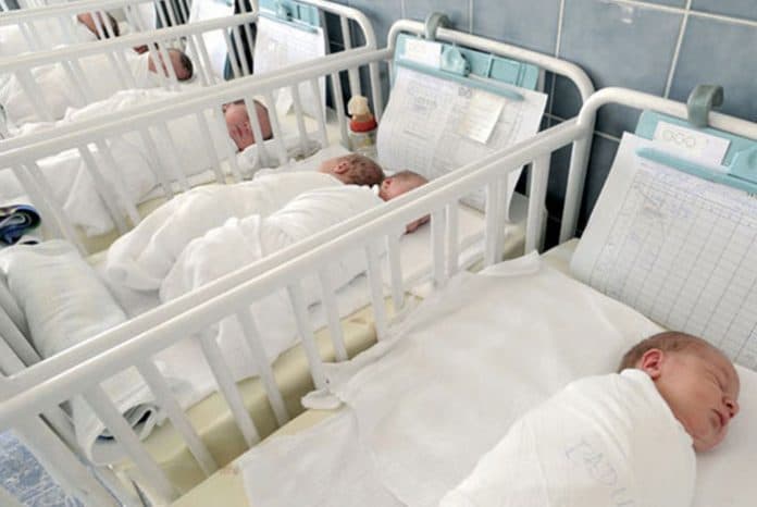 Ilustracija članka: Rodiljama bez posla naknada 60% prosječne plaće u FBiH