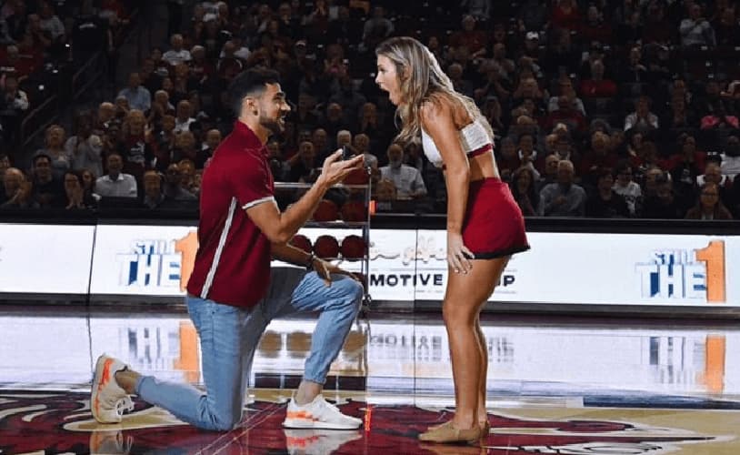 Ilustracija članka: Čapljinac zaprosio djevojku na najorginalniji način