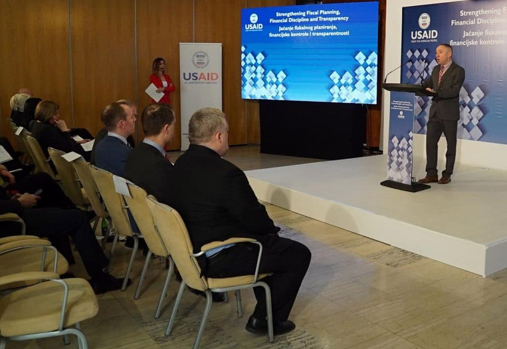 Ilustracija članka: Svi građani FBiH sada mogu online provjeriti jesu li poslodavci uplatili njihove doprinose