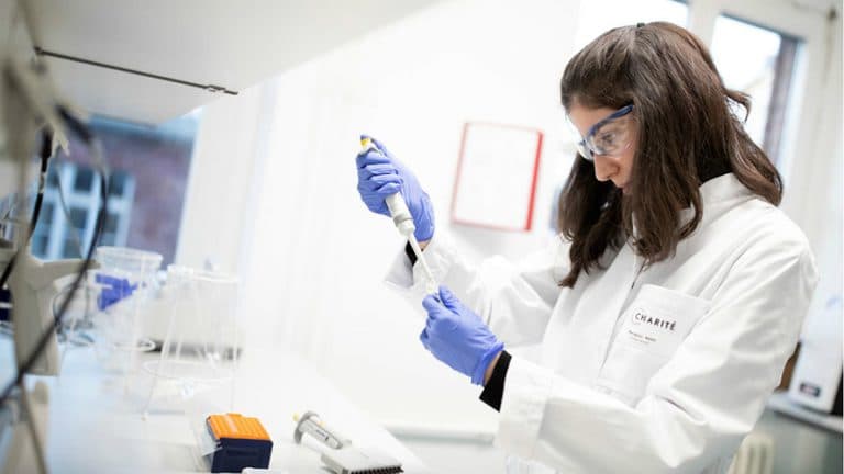 Ilustracija članka: Je li opasni virus stigao u BiH: Hospitalizirano dijete sa simptomima koronavirusa?