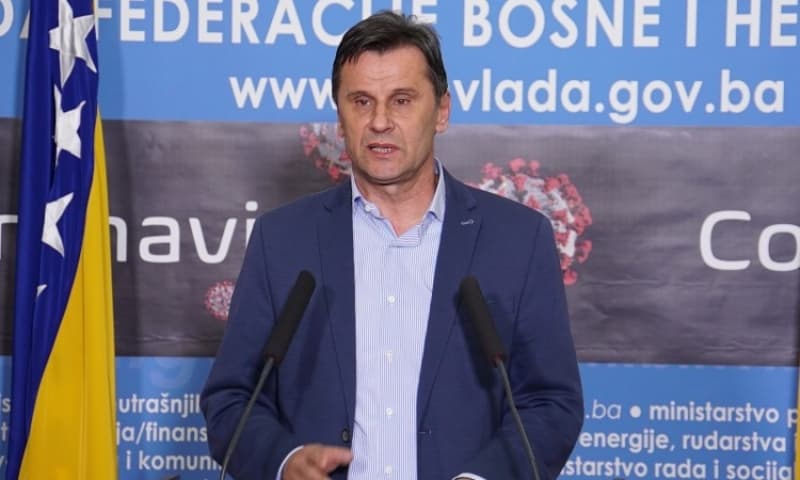 Ilustracija članka: Novalić: Banke će omogućiti svim građanima odgodu plaćanja rata kredita