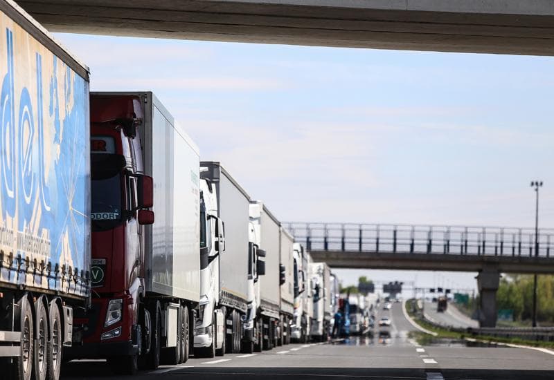 Ilustracija članka: Više od sto profesionalnih vozača iz BiH nasilno protjerano iz zemalja EU