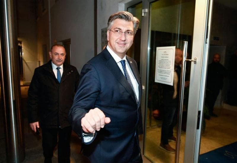 Ilustracija članka: Plenković ostaje šef HDZ-a