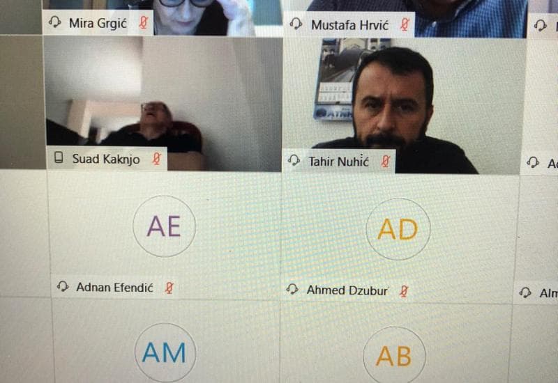 Ilustracija članka: Zastupnik SDA spavao tijekom online sjednice Parlamenta FBiH