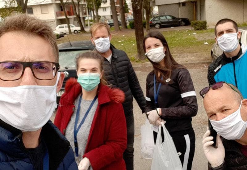 Ilustracija članka: Nošenje maski moglo bi spriječiti drugi val koronavirusa