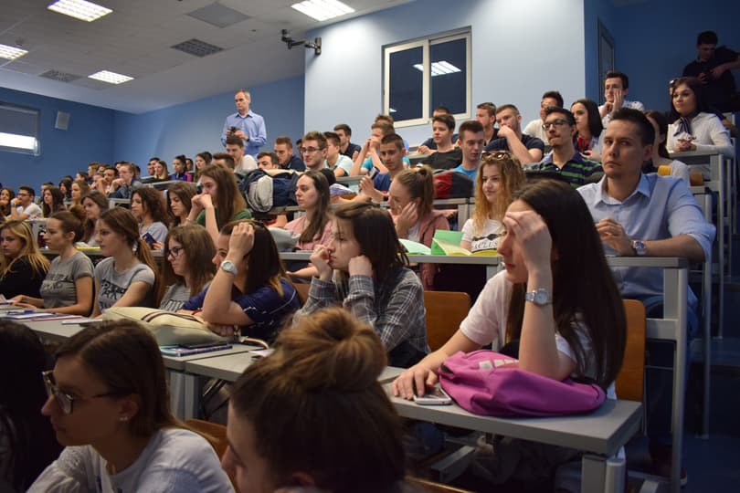 Ilustracija članka: Ispiti na Sveučilištu u Mostaru provodit će se online