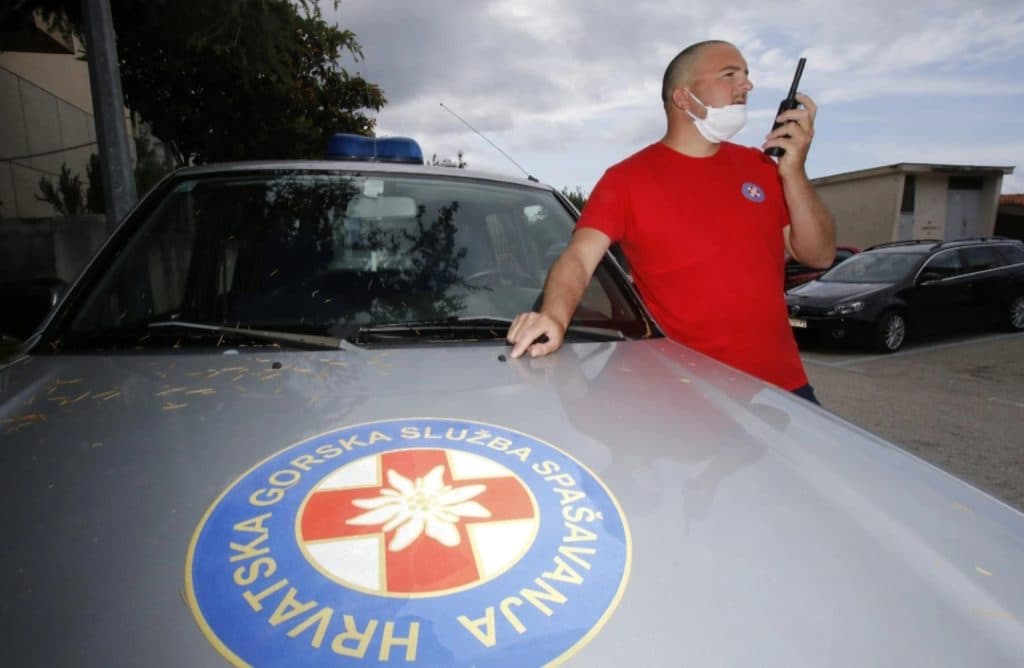 Ilustracija članka: Makarski junaci: Od Biokova do Imotskog smo se nagledali svega u ovo vrijeme korone