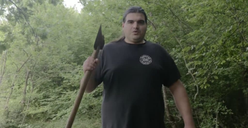 Ilustracija članka: Mostar: Uhićen Youtuber sa sjekirom