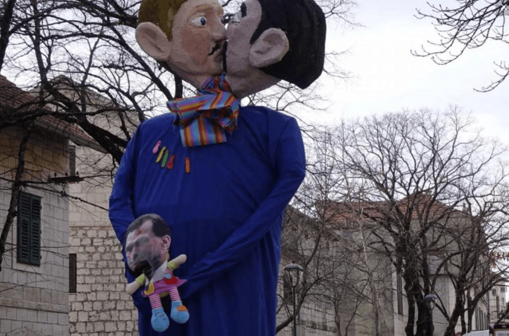 Ilustracija članka: Optužnica za karneval u Imotskom: Tužiteljstvo tereti predsjednika Kulturnog društva za javno poticanje na nasilje i mržnju