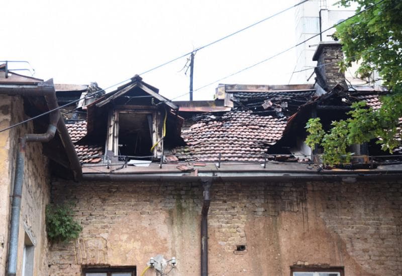 Ilustracija članka: U Sarajevu otac dvogodišnje dijete bacio s krova, policija ga uhvatila