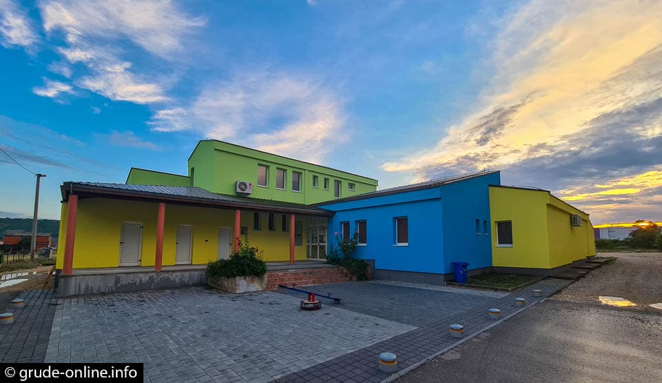 Ilustracija članka: Detaljna analiza po gradovima Hercegovine: Koliko je djece u vrtićima i koliko ih teta čuva?