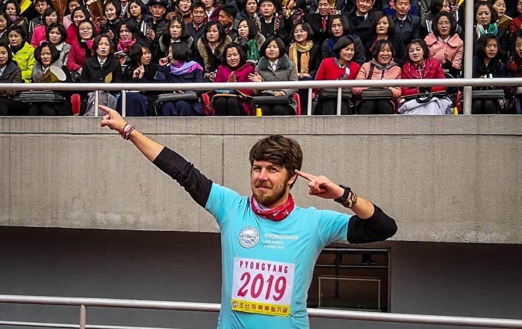 Ilustracija članka: Slobo Tomić: Da mi oduzmete sva sjećanja i putovanja bio bih siromašan čovjek