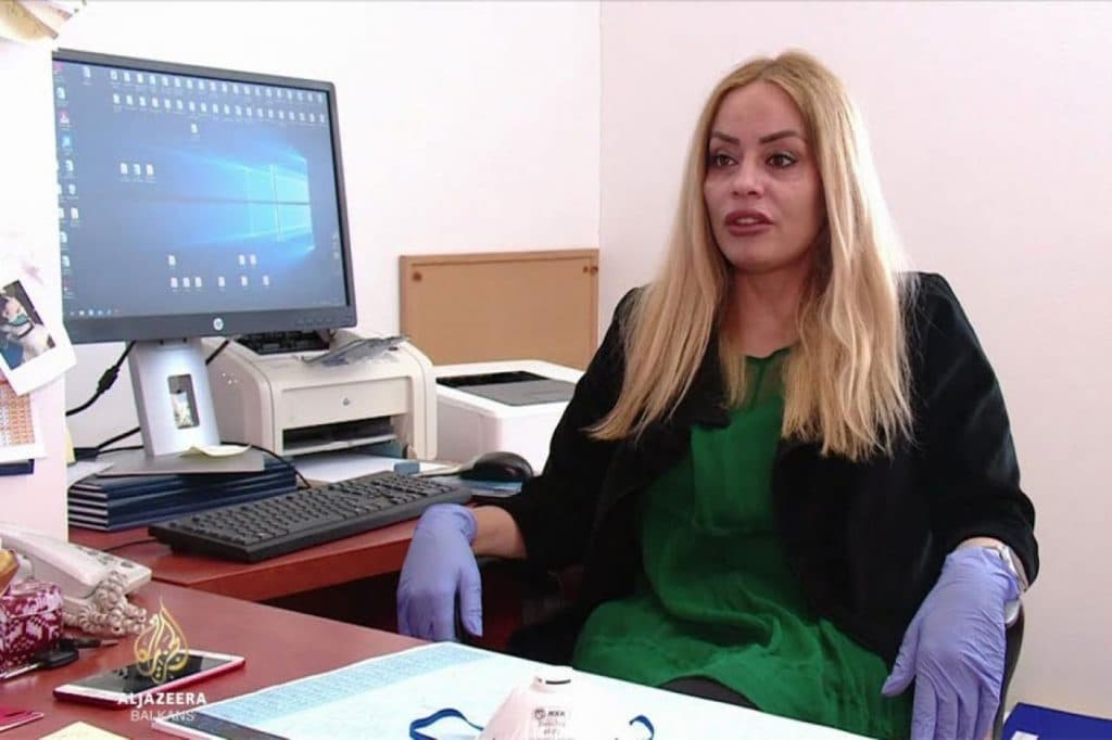 Ilustracija članka: HRS: Kvazioporba odgovara kvaziravnateljici