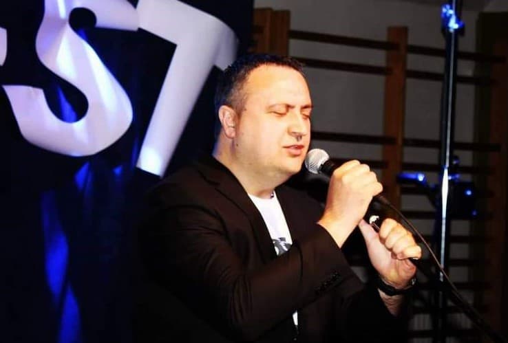 Ilustracija članka: Josip Ćulumović videospot za pjesmu “Zoveš me Isuse” posvetio Mariju Pinjuhu