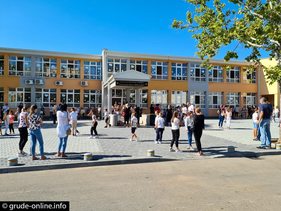 Ilustracija članka: Evo kad počinje nastava u osnovnim i srednjim školama ŽZH