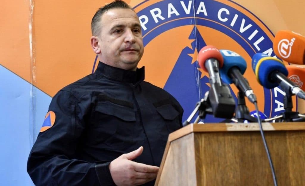 Ilustracija članka: Tradicionalno ‘malinarenje’: FUCZ opremu nabavljao iz kataloga ‘određenih’ firmi