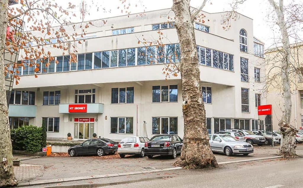 Ilustracija članka: Revizori utvrdili: Netransparentne milijunske nabave HT-a Mostar